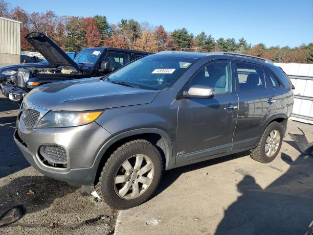 Obraz 1 z 2013 KIA SORENTO LX 2013 z VIN 5XYKTDA22DG403887