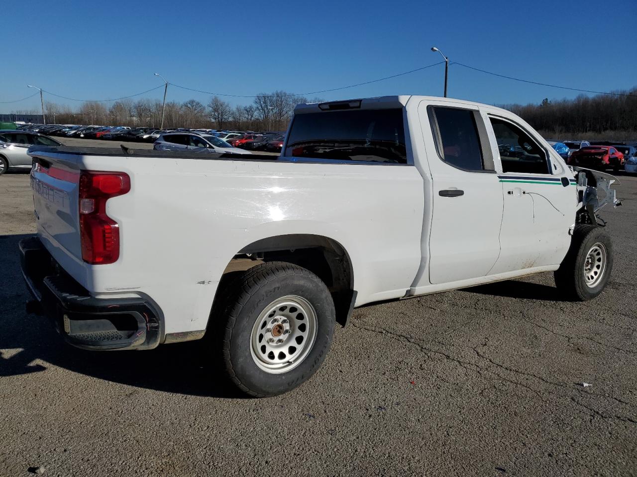 Obraz 3 z 2019 CHEVROLET SILVERADO K1500 2019 z VIN 1GCRYAEF8KZ244321