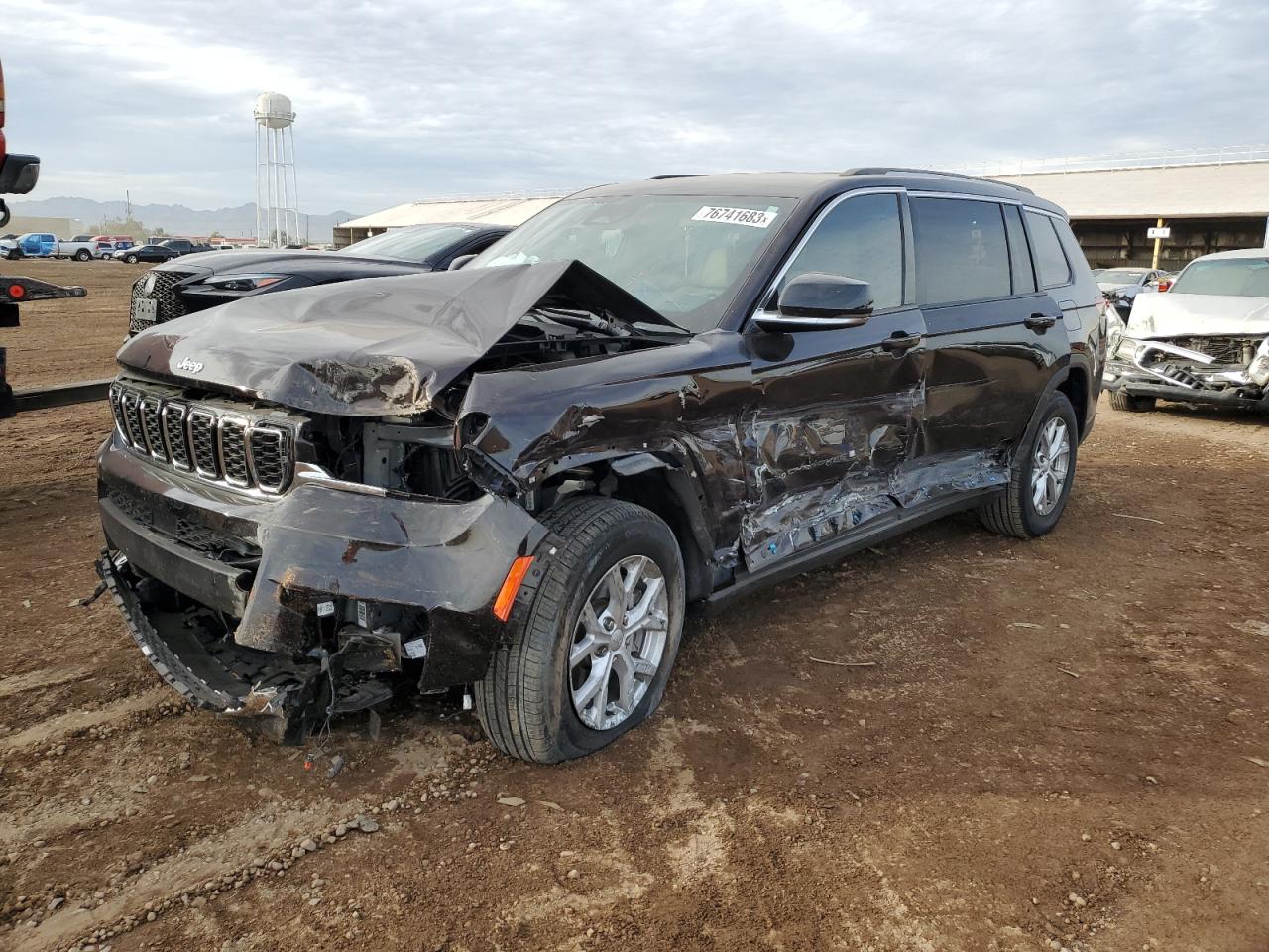 Изображение 2023 JEEP GRAND CHEROKEE L LIMITED 2023