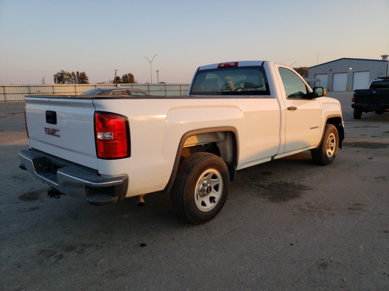 Image 3 of 2016 GMC SIERRA C1500 2016 with VIN 1GTN1LEC9GZ904488