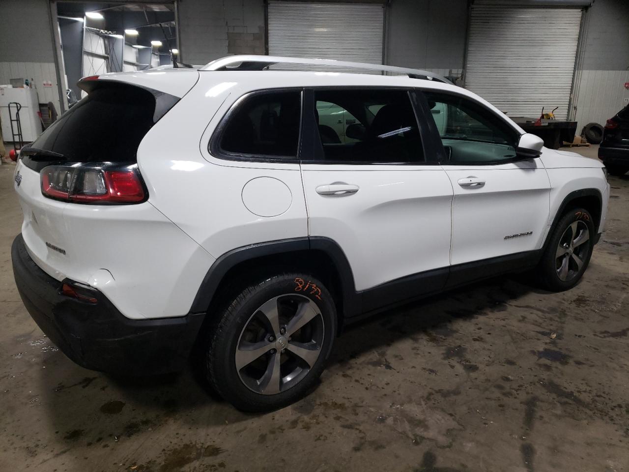 Изображение 3 2019 JEEP CHEROKEE LIMITED 2019 с VIN 1C4PJMDX8KD150301