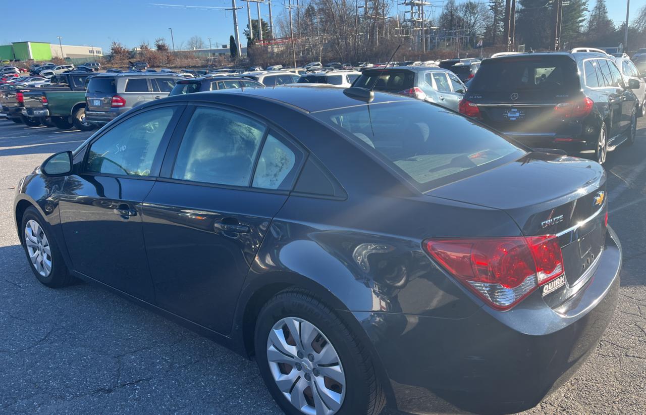 Obraz 3 z 2016 CHEVROLET CRUZE LIMITED LS 2016 z VIN 1G1PC5SG5G7114616