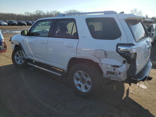 Obraz 2 z 2018 TOYOTA 4RUNNER SR5/SR5 PREMIUM 2018 z VIN JTEBU5JR6J5560905