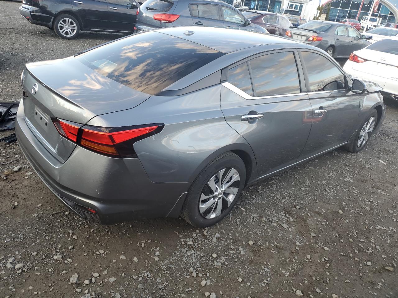 Изображение 3 2020 NISSAN ALTIMA S 2020 с VIN 1N4BL4BV6LC173076