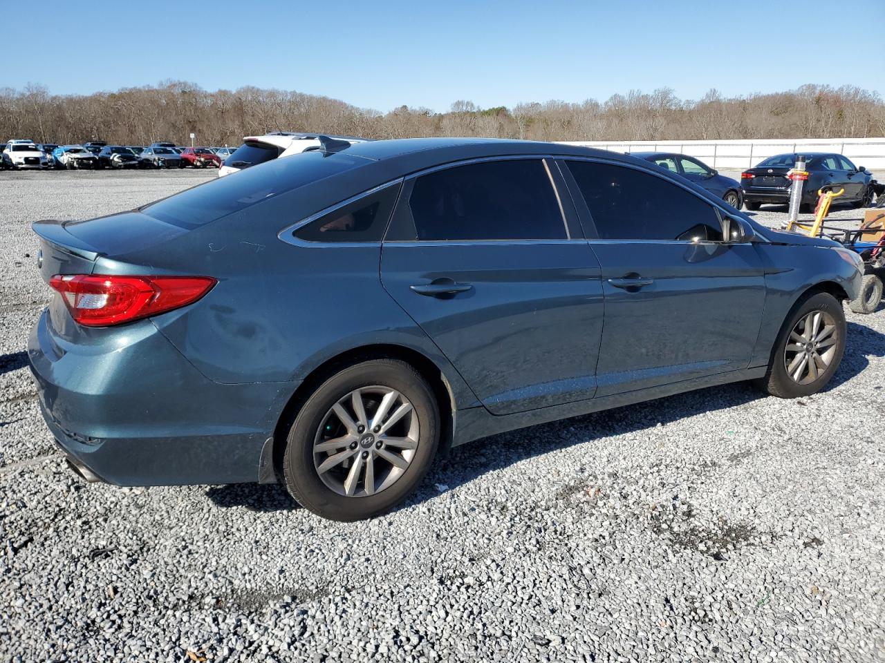 Obraz 3 z 2015 HYUNDAI SONATA SE 2015 z VIN 5NPE24AF8FH098667