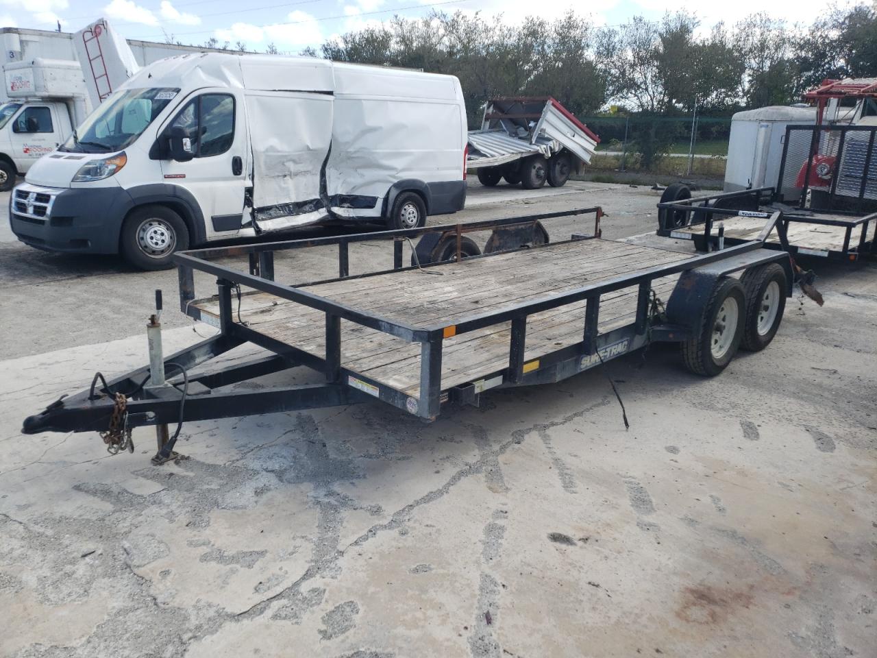 Image 2 of 2018 NOVA TRAILER 2018 with VIN 5JW1U1626J1218540