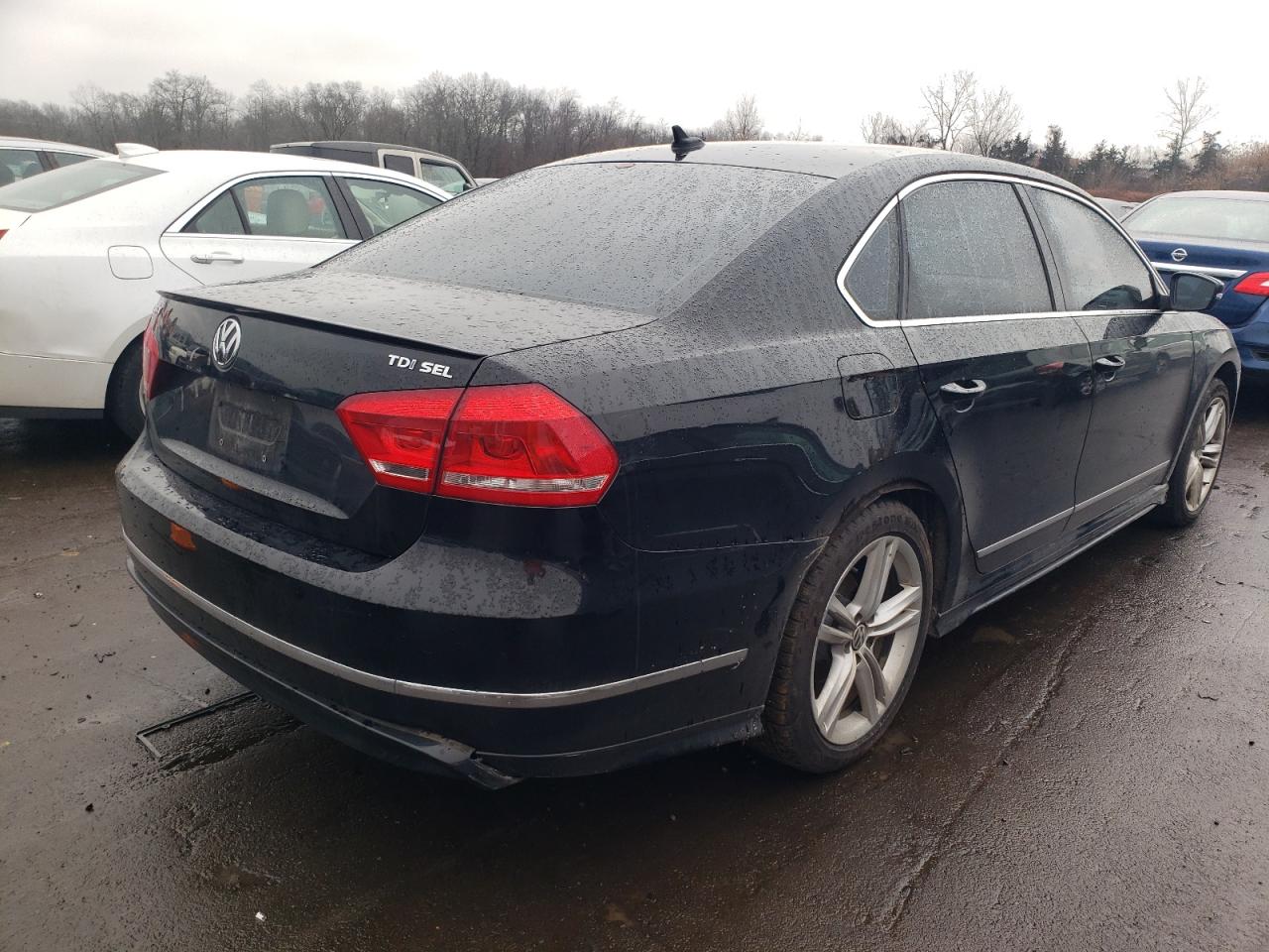 Image 3 of 2013 VOLKSWAGEN PASSAT SEL 2013 with VIN 1VWCN7A32DC122537