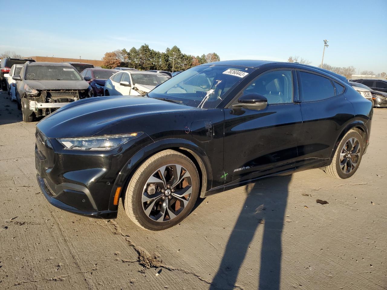Изображение 1 2021 FORD MUSTANG MACH-E PREMIUM 2021 с VIN 3FMTK3SUXMMA03639