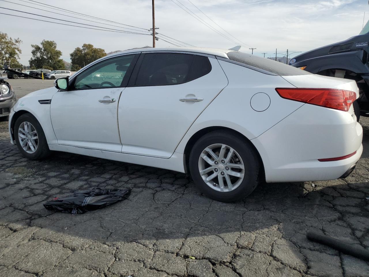 Изображение 2 2013 KIA OPTIMA LX 2013 с VIN KNAGM4A73D5389647