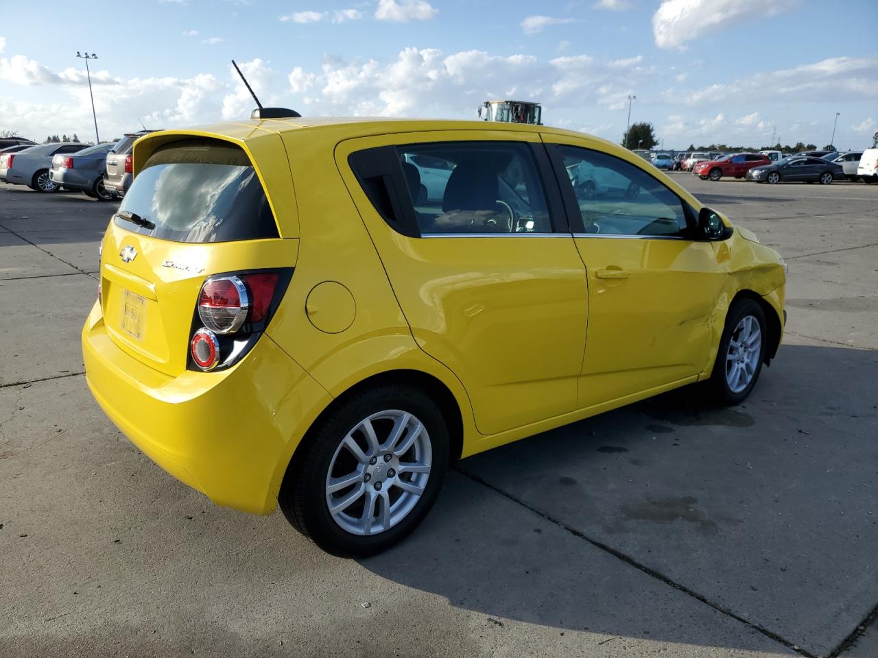 Obraz 3 z 2016 CHEVROLET SONIC LT 2016 z VIN 1G1JC6SG8G4103011
