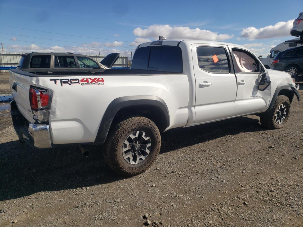 Image 3 of 2023 TOYOTA TACOMA DOUBLE CAB 2023 with VIN 3TMDZ5BN7PM157318