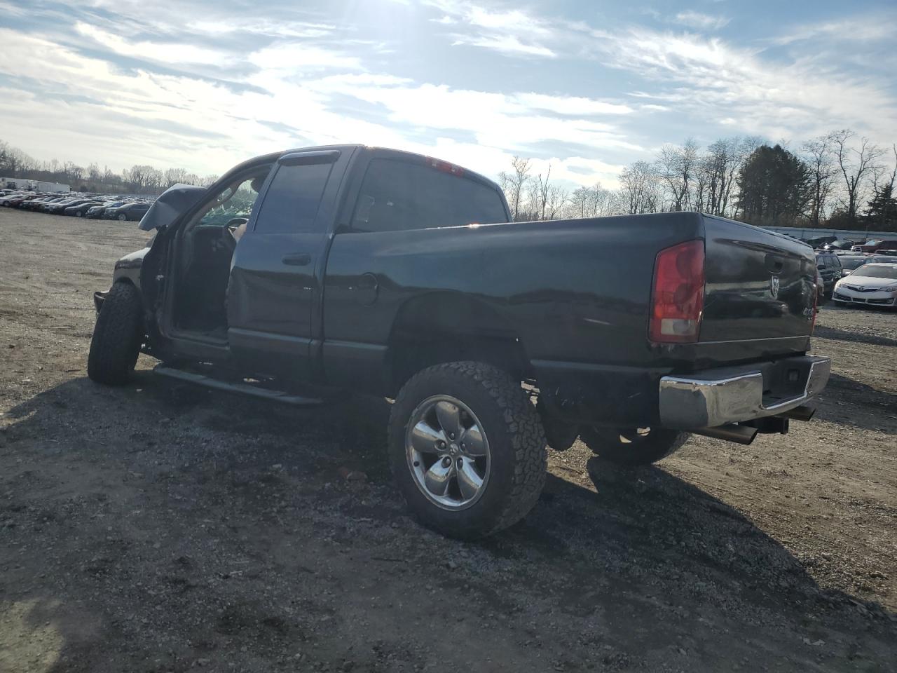 Изображение 2 2004 DODGE RAM 1500 ST 2004 с VIN 1D7HU18N14J127178