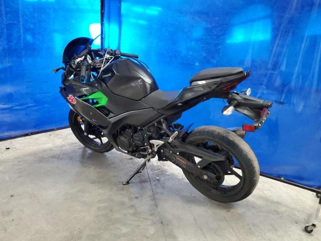 Obraz 3 z 2023 KAWASAKI EX400  2023 z VIN JKAEXKH1XPDAP3693