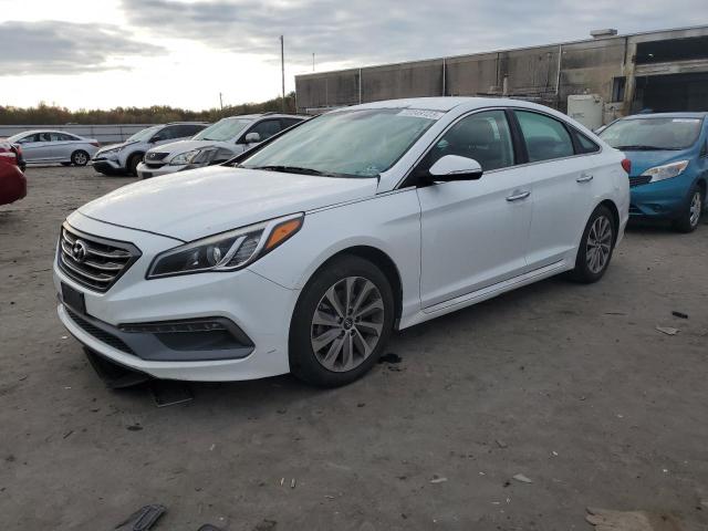 Obraz 1 z 2015 HYUNDAI SONATA SPORT 2015 z VIN 5NPE34AF6FH214011