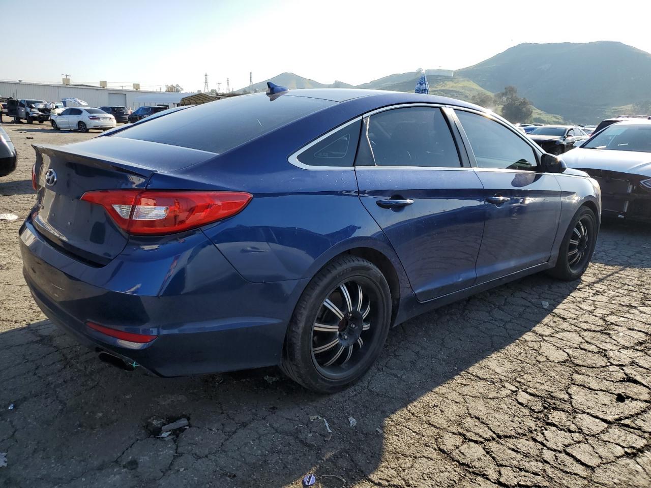 Изображение 3 2016 HYUNDAI SONATA SE 2016 с VIN 5NPE24AF3GH396576