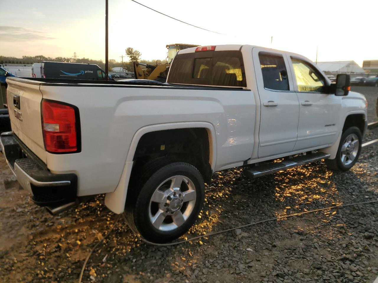 Image 3 of 2016 GMC SIERRA K2500 SLE 2016 with VIN 1GT22SEG7GZ428027