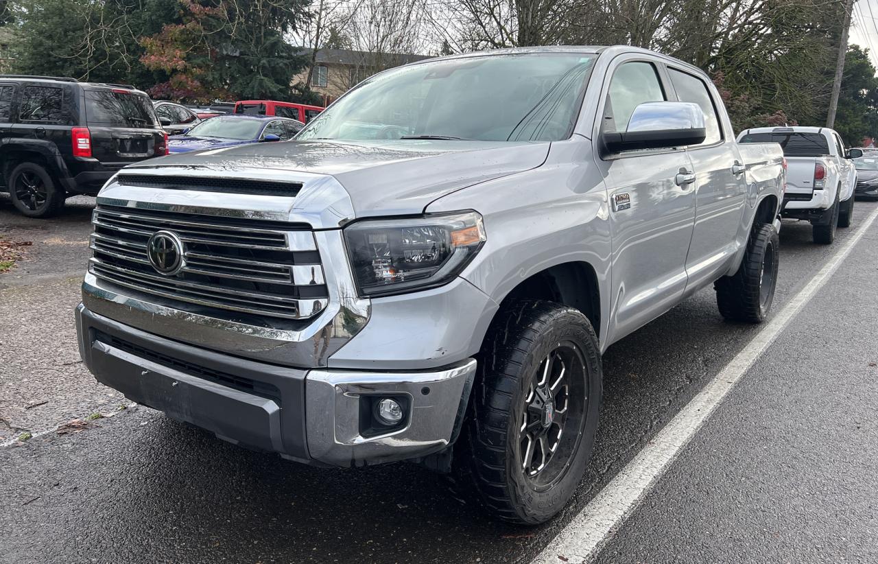 Изображение 2 2020 TOYOTA TUNDRA CREWMAX 1794 2020 с VIN 5TFAY5F17LX913019