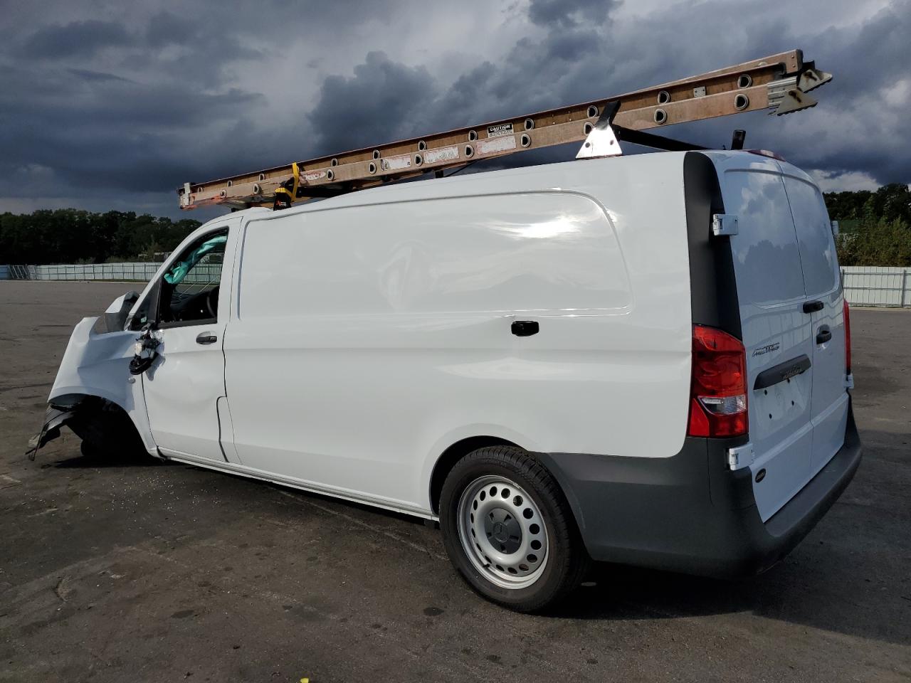 Obraz 2 z 2022 MERCEDES-BENZ METRIS  2022 z VIN W1YV0CEY3N4115063