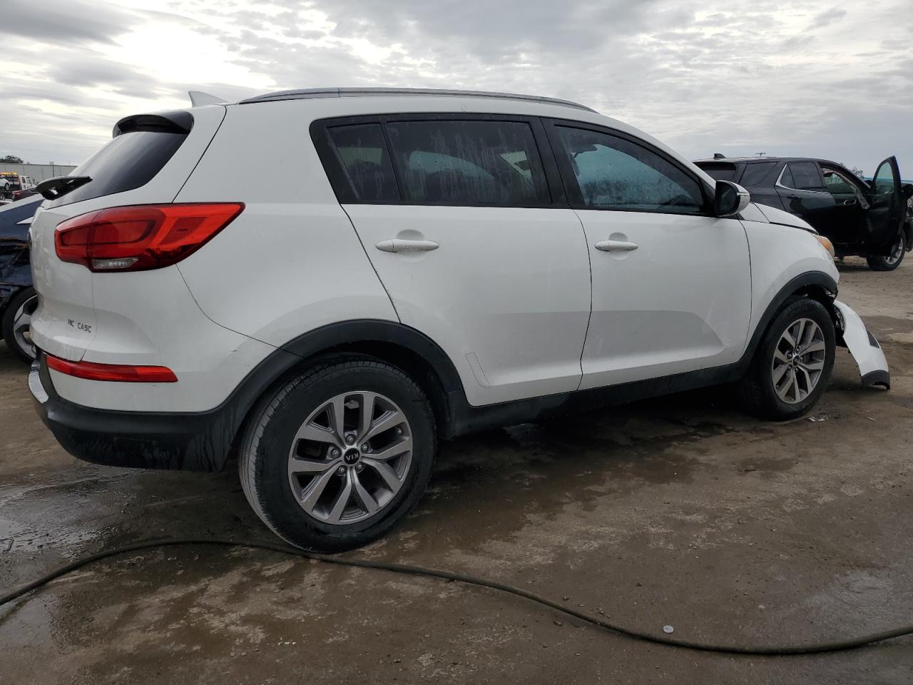 Изображение 3 2015 KIA SPORTAGE LX 2015 с VIN KNDPB3AC1F7785650