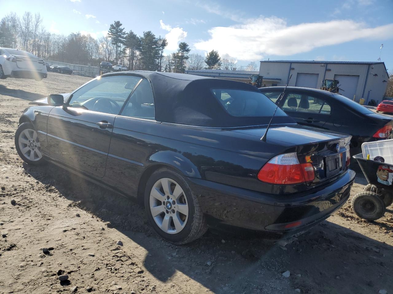 Изображение 2 2006 BMW 325 CI 2006 с VIN WBABW33446PX86566