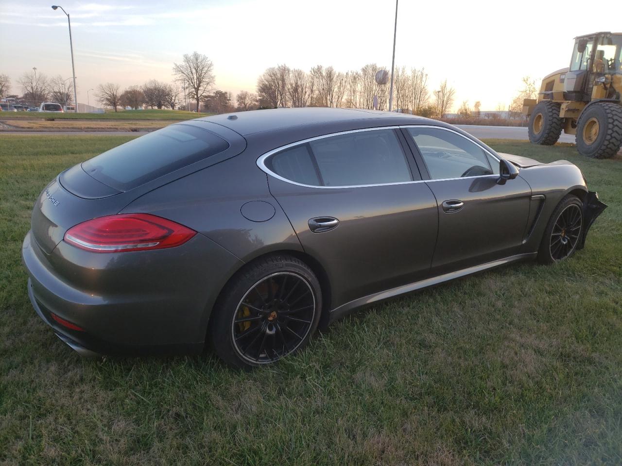 Изображение 3 2014 PORSCHE PANAMERA 4S EXECUTIVE 2014 с VIN WP0BB2A78EL062035