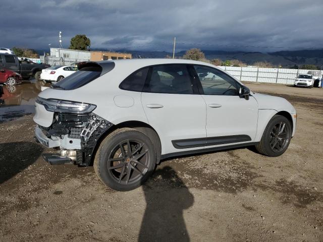 Image 3 of 2023 PORSCHE MACAN BASE 2023 with VIN WP1AA2A58PLB01091