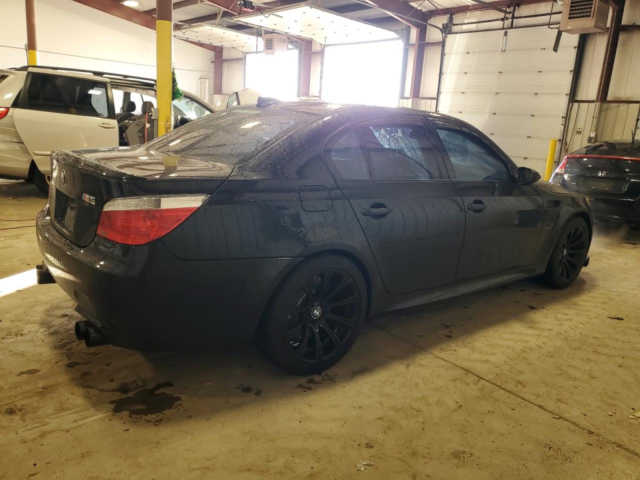 Image 3 of 2006 BMW M5  2006 with VIN WBSNB93596B583749