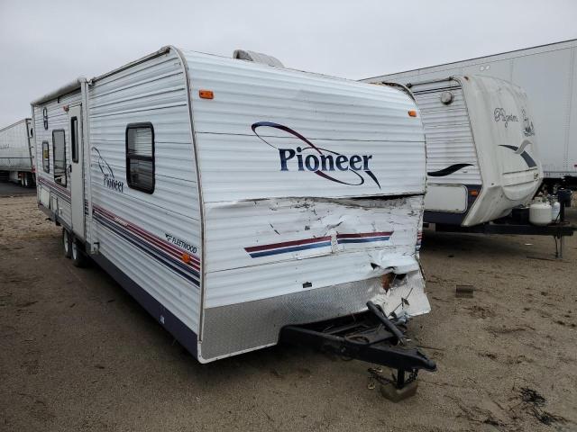 Изображение 2005 FLEETWOOD PIONEER 2005