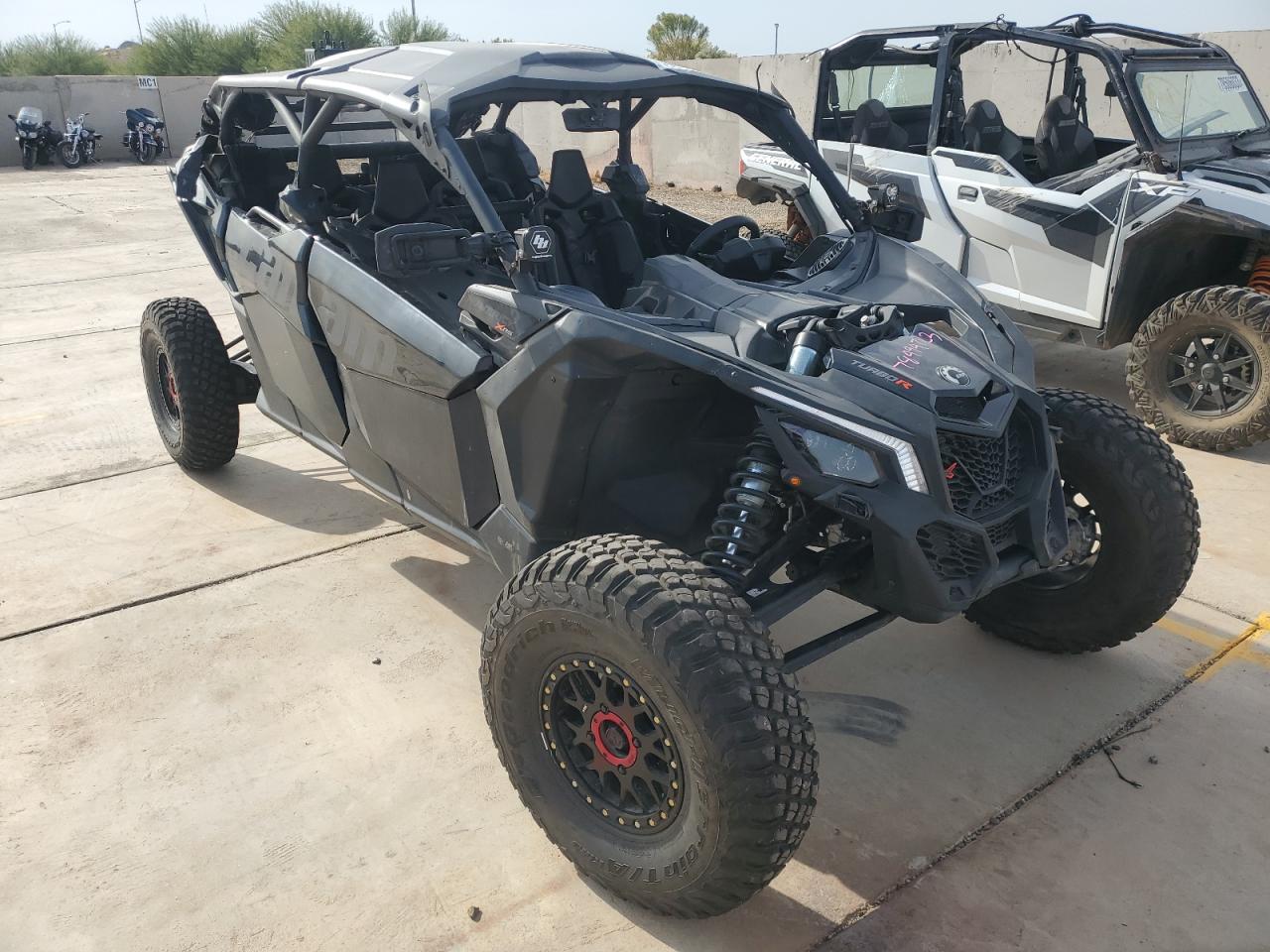 Image 1 of 2019 CAN-AM MAVERICK X3 MAX X RS TURBO R 2019 with VIN 3JBVNAW40KK000585