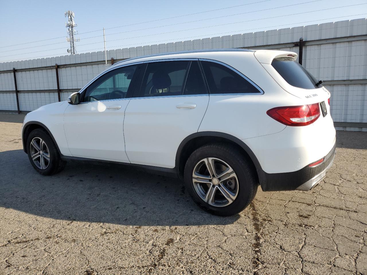 Изображение 2 2016 MERCEDES-BENZ GLC 300 2016 с VIN WDC0G4JB6GF060529