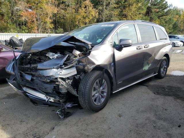 Image 1 of 2021 TOYOTA SIENNA XLE 2021 with VIN 5TDYRKEC0MS001403