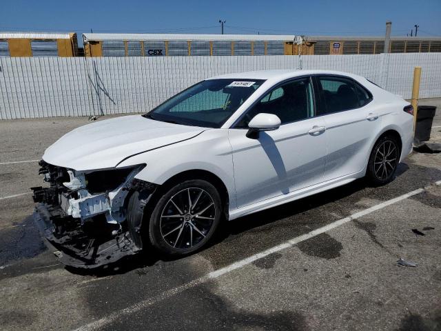 Image 1 of 2022 TOYOTA CAMRY SE 2022 with VIN 4T1G11AK7NU630093