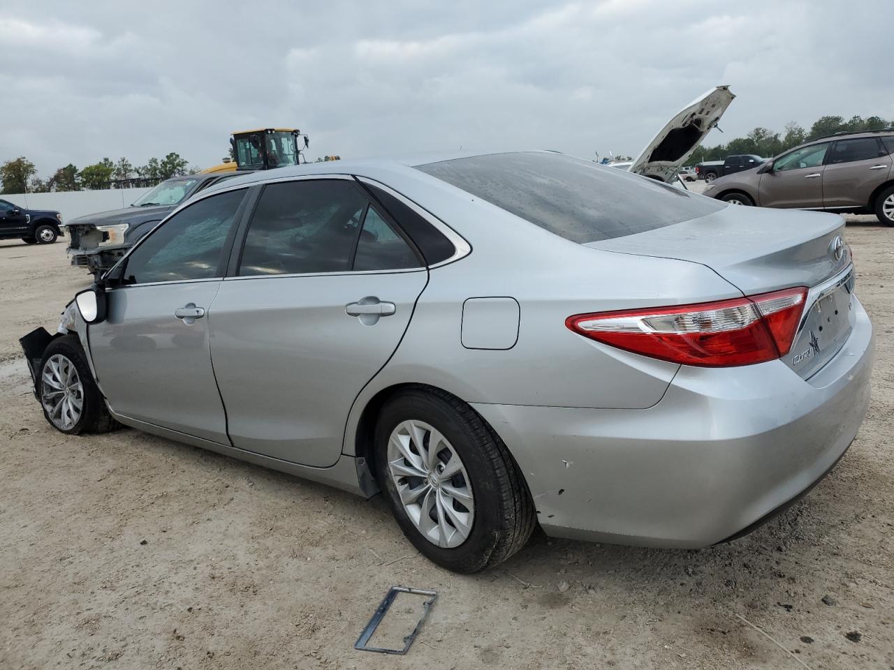 Изображение 2 2017 TOYOTA CAMRY LE 2017 с VIN 4T1BF1FK1HU631426