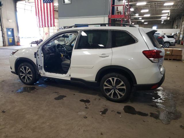 Image 2 of 2022 SUBARU FORESTER LIMITED 2022 with VIN JF2SKAPCXNH443453