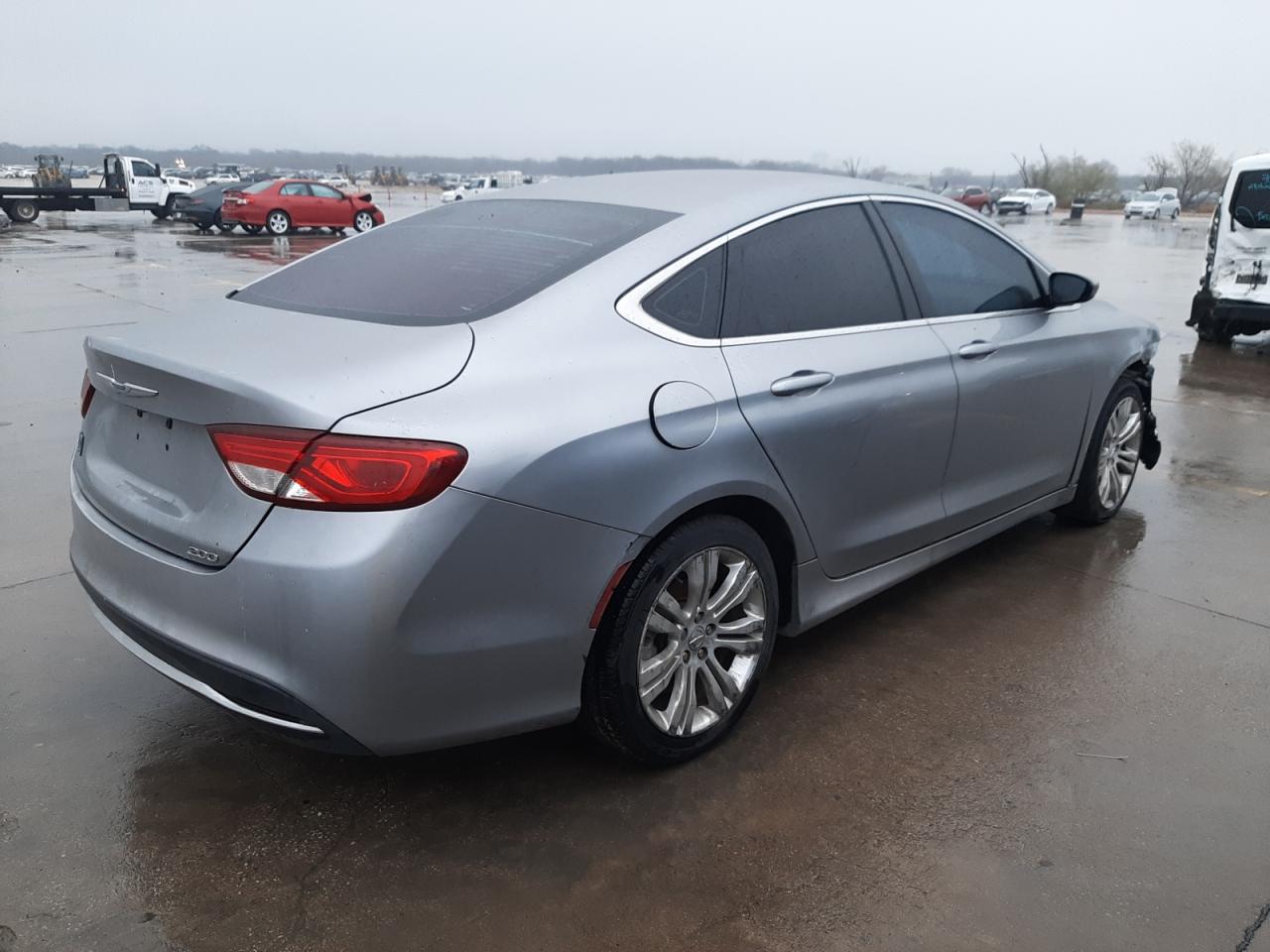 Image 3 of 2015 CHRYSLER 200 LIMITED 2015 with VIN 1C3CCCAB2FN703122