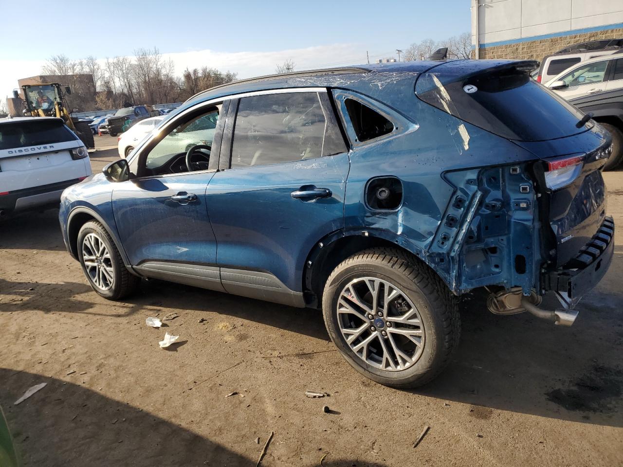 Image 2 of 2020 FORD ESCAPE SEL 2020 with VIN 1FMCU9H61LUA44399