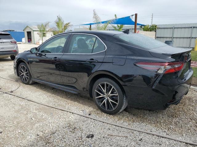 Obraz 2 z 2022 TOYOTA CAMRY SE 2022 z VIN 4T1G11AK6NU707648