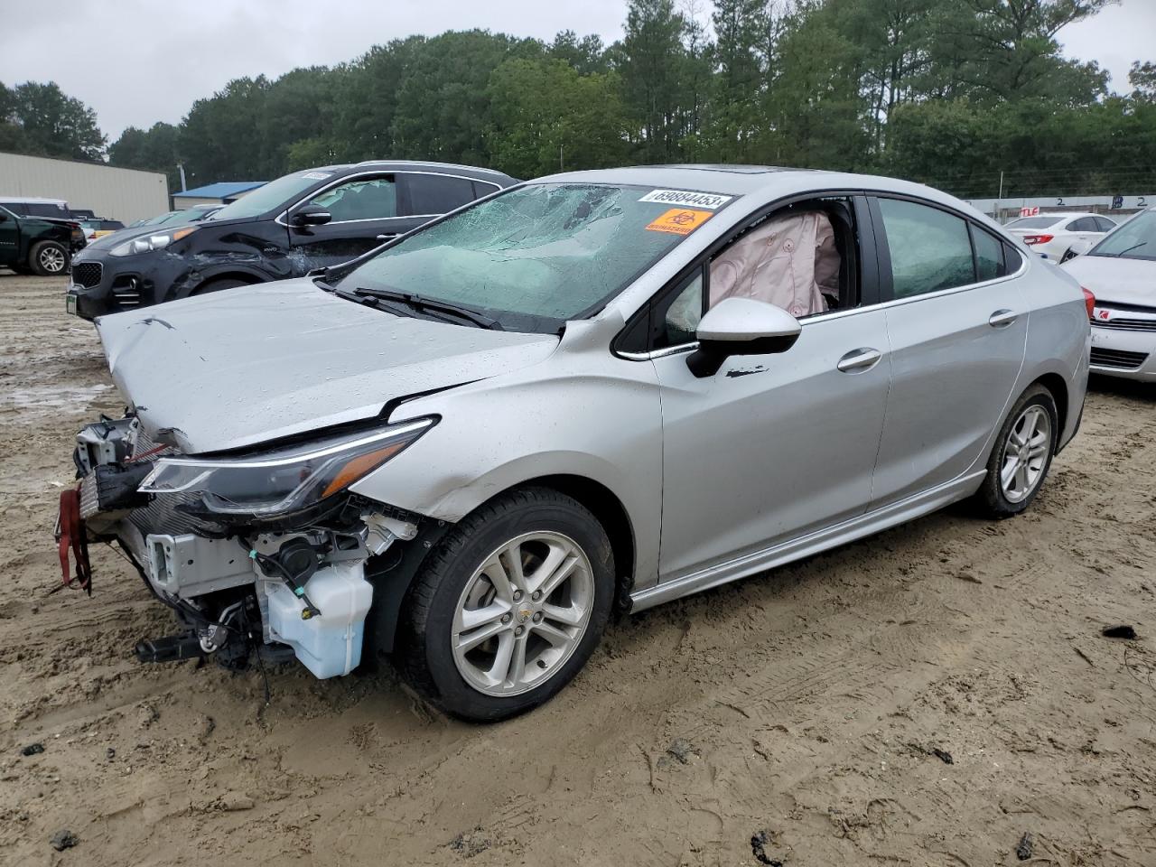 Изображение 1 2018 CHEVROLET CRUZE LT 2018 с VIN 1G1BE5SM1J7196247
