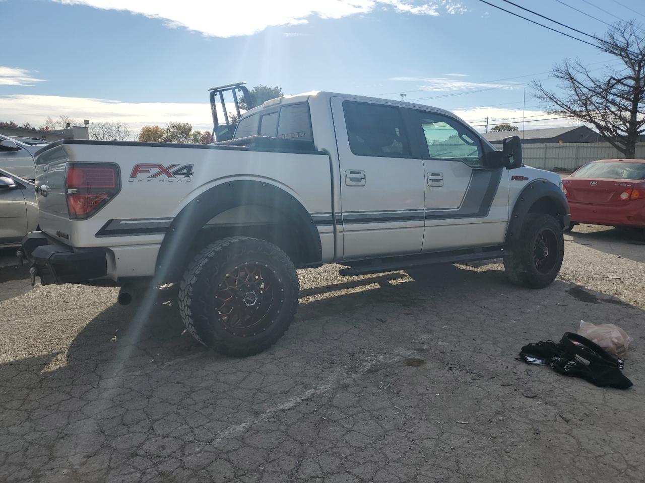 Image 3 of 2014 FORD F150 SUPERCREW 2014 with VIN 1FTFW1ET7EFD14654