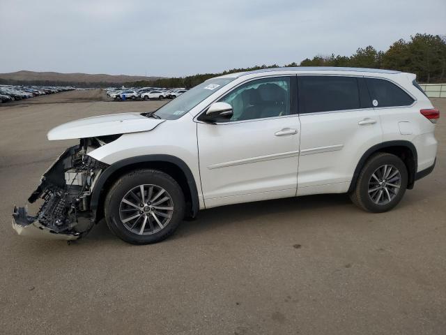 Изображение 1 2018 TOYOTA HIGHLANDER SE 2018 с VIN 5TDJZRFH1JS862959