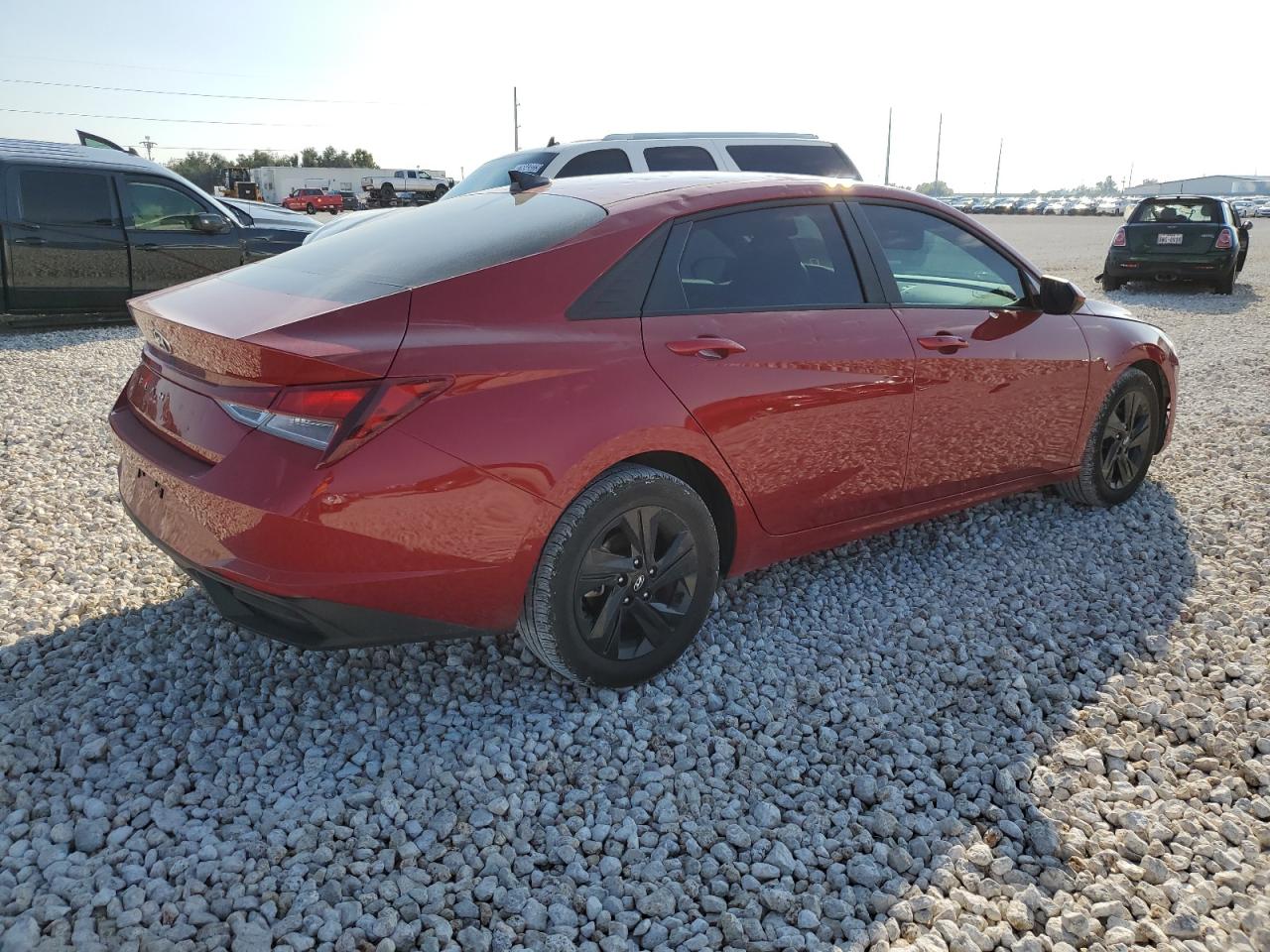 Image 3 of 2022 HYUNDAI ELANTRA SEL 2022 with VIN KMHLM4AG1NU334330