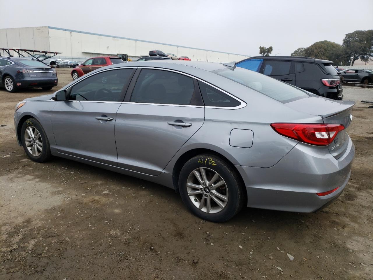 Изображение 2 Hyundai Sonata Se 2017 с VIN 5NPE24AF9HH547373