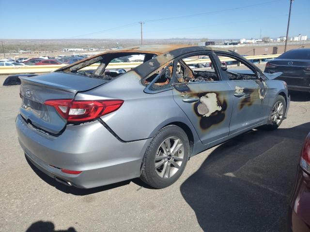 Obraz 3 z 2015 HYUNDAI SONATA SE 2015 z VIN 5NPE24AF2FH143618