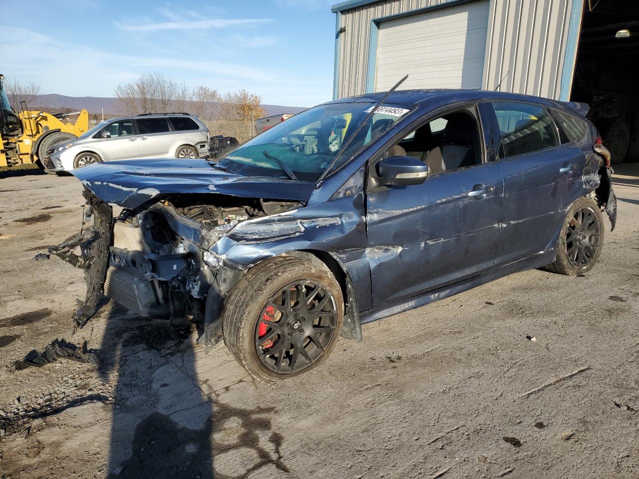 Obraz 1 z 2018 FORD FOCUS ST 2018 z VIN 1FADP3L95JL318775
