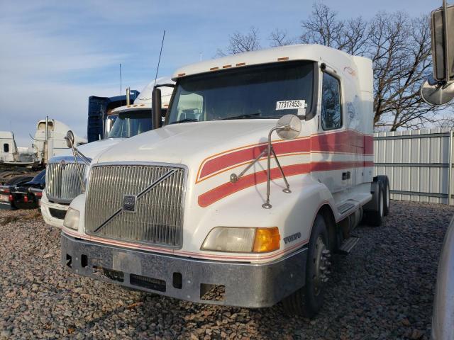Image 2 of 1998 VOLVO VN  1998 with VIN 4VG7DBJH6WN762920