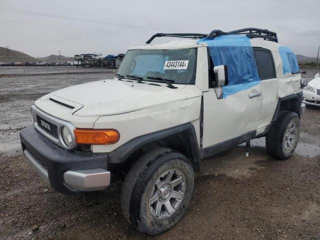 Obraz 2014 TOYOTA FJ CRUISER  2014