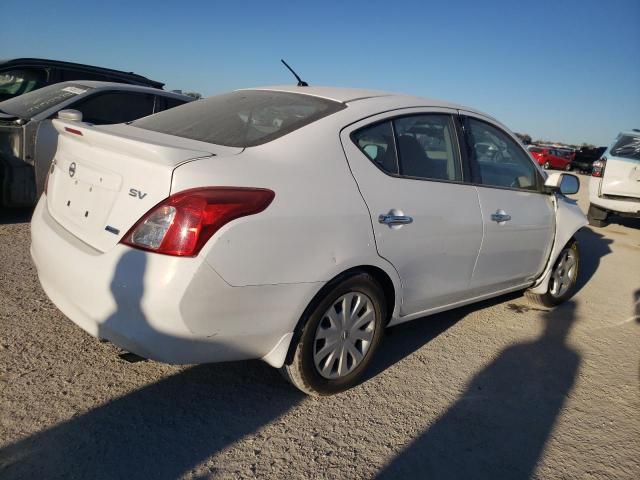 Obraz 3 z 2014 NISSAN VERSA S 2014 z VIN 3N1CN7AP4EK450207