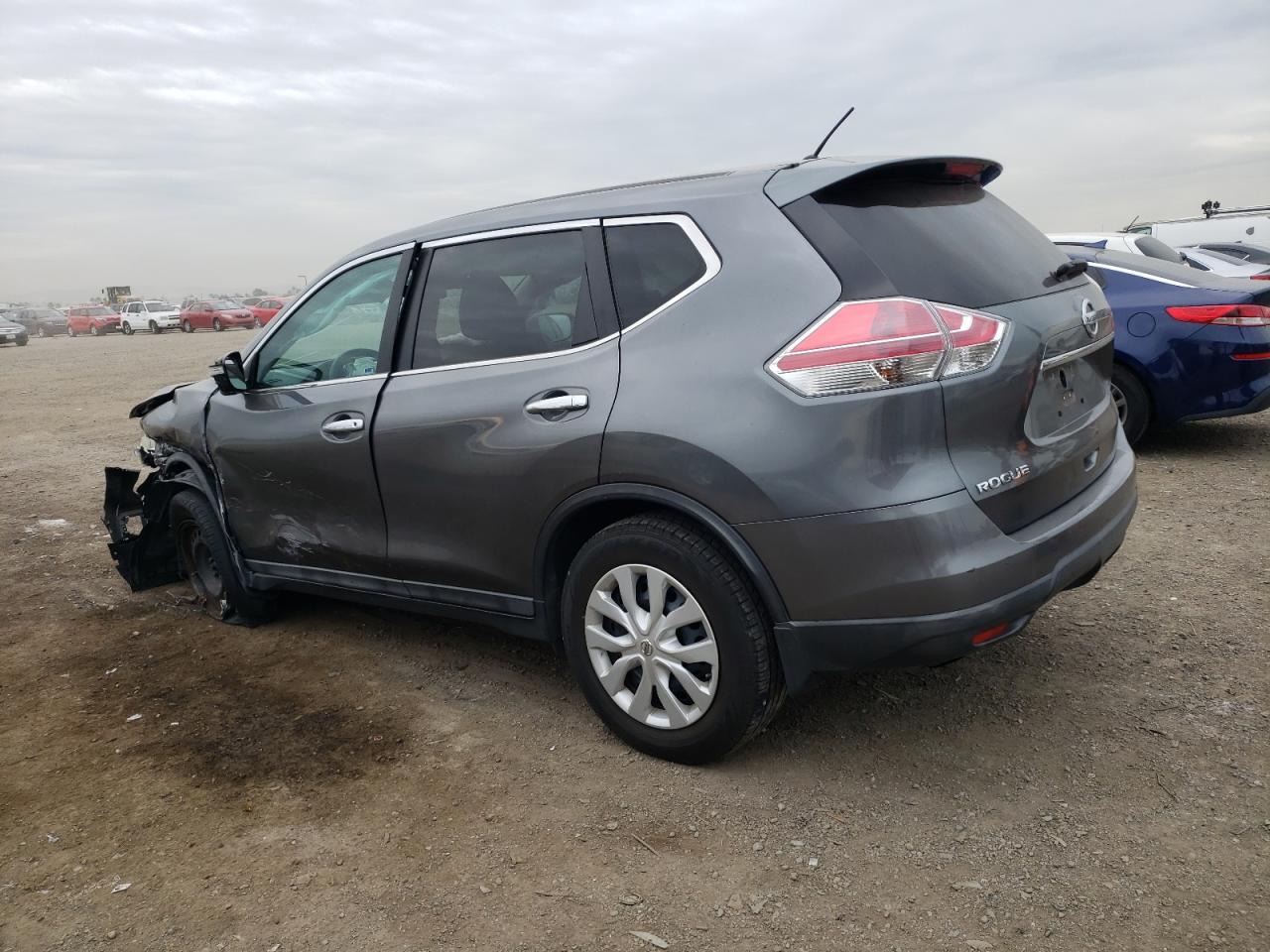 Image 2 of 2015 NISSAN ROGUE S 2015 with VIN 5N1AT2ML0FC810940