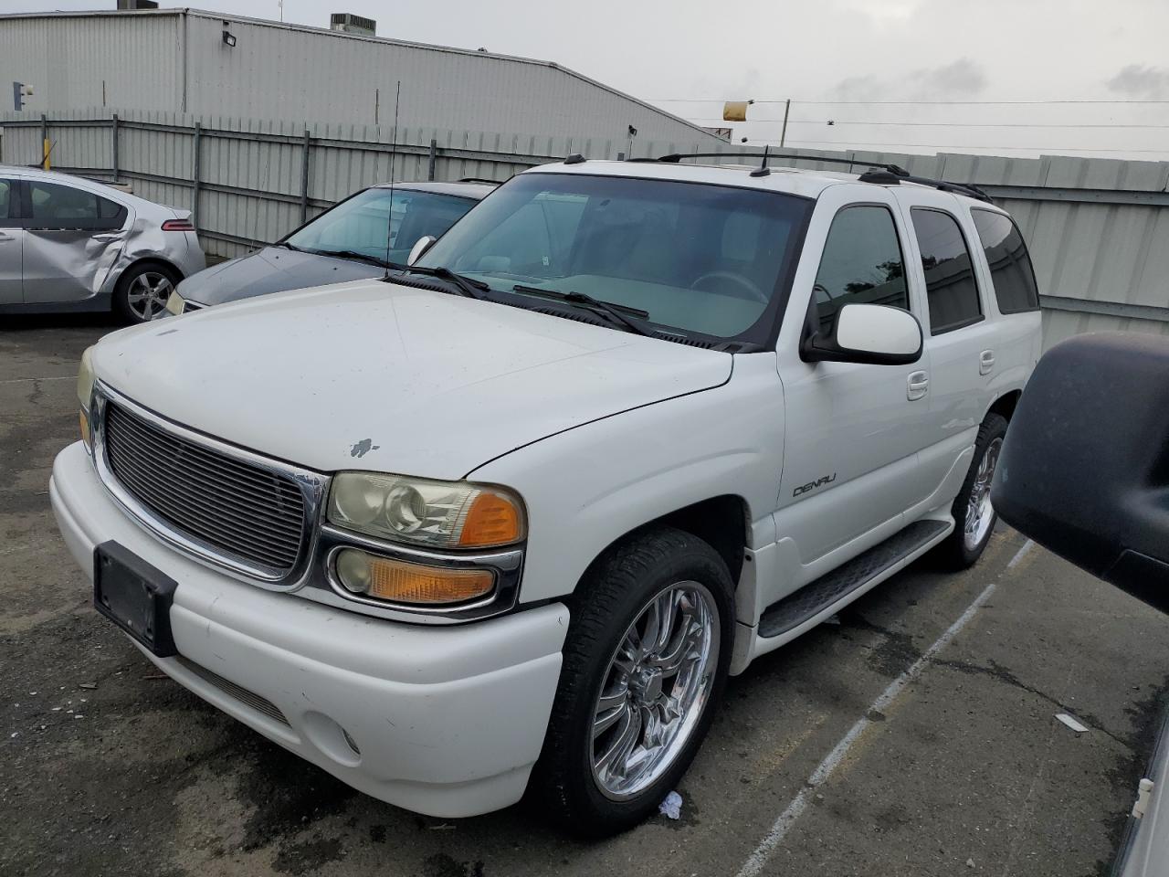 2004 GMC YUKON DENALI 2004 image