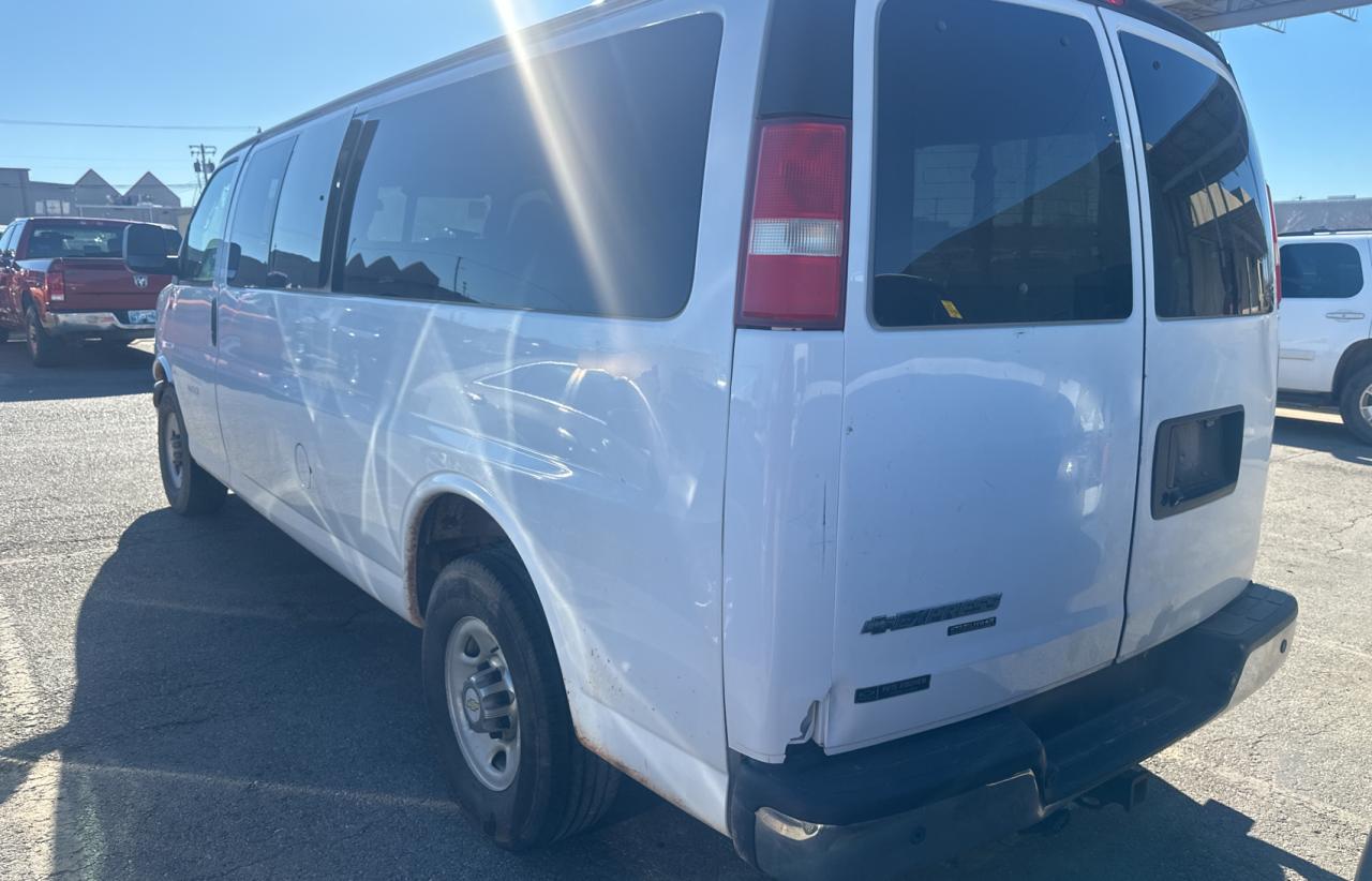 Image 3 of 2015 CHEVROLET EXPRESS G3500 LT 2015 with VIN 1GAZG1FG4F1144997